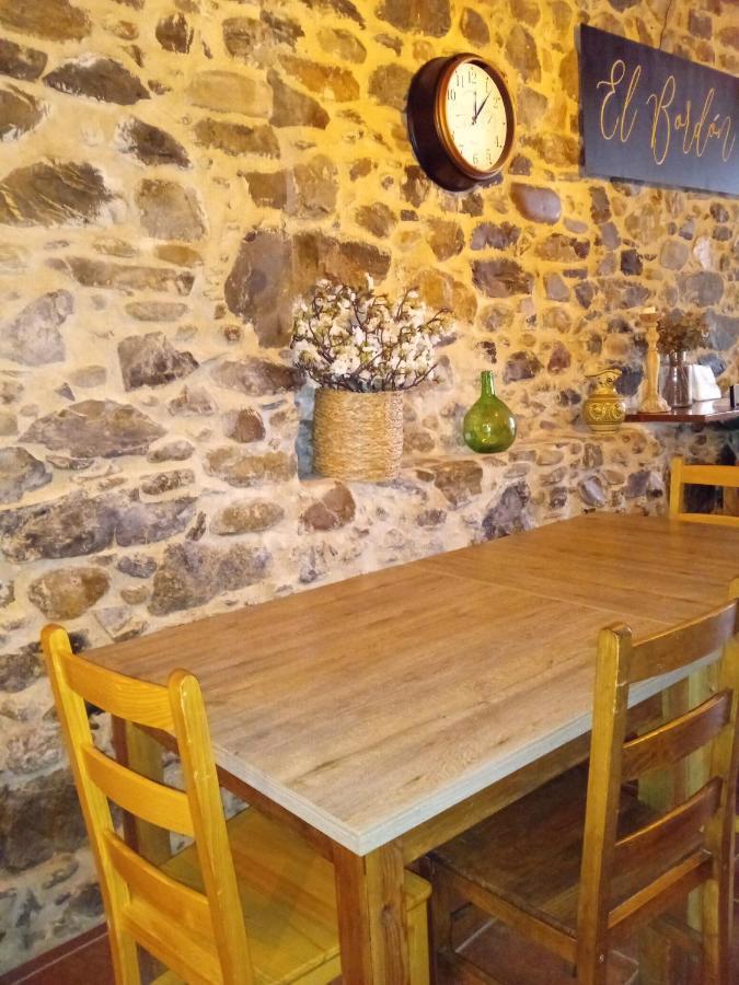 Albergue De Peregrinos Compostela Molinaseca Zewnętrze zdjęcie